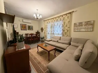 Apartment 2+1 for rent in Ministria e Jashtme, Tirana, 77 m². Photo 1 of 8
