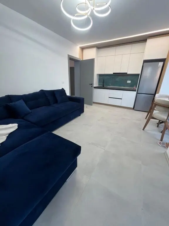 Apartament 2+1 me qera në Ura e Tabakëve, Tiranë, 90 m²