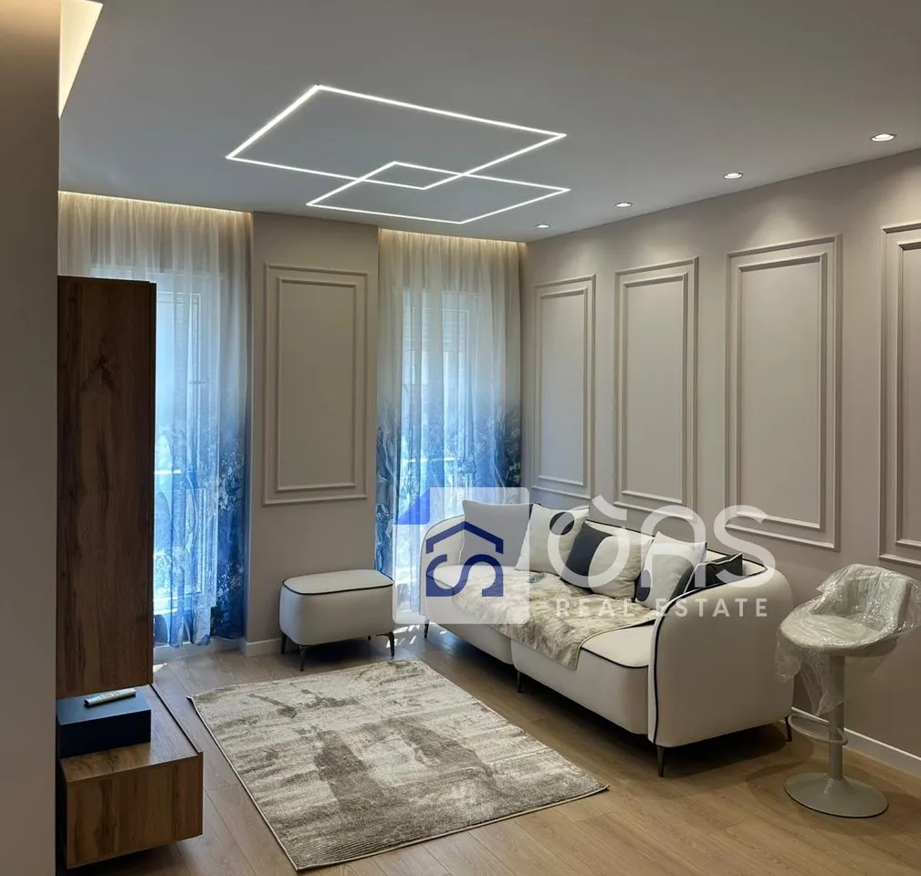 Appartamento 1+1 in affitto ad Univers City, Tirana, 60 m². Foto 1 di 4