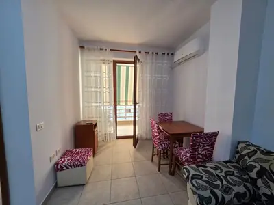 Appartamento 1+1 in affitto a Bulevardi Zogu I, Tirana, 70 m². Foto 9 di 11