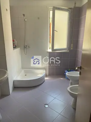 Appartamento 2+1 in affitto a Kodra e Diellit, Tirana, 85 m². Foto 4 di 5