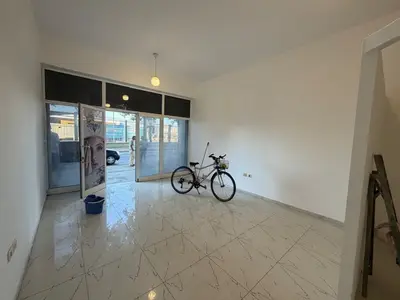 Locale commerciale in affitto a Porti i Durrësit, Durazzo, 33 m². Foto 3 di 6