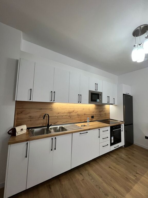 Shtëpi private 2+1 me qera në Paskuqan, Kamëz, 109 m². Foto 2 nga 3