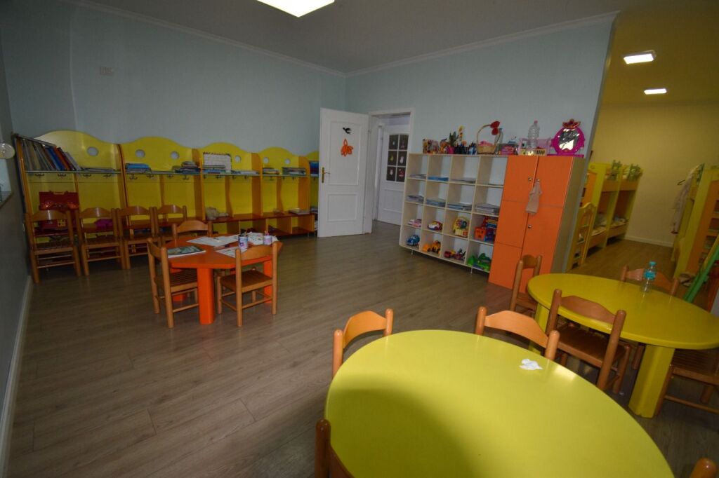 Commercial space for rent in Blloku, Tirana, 171 m². Photo 3 of 3