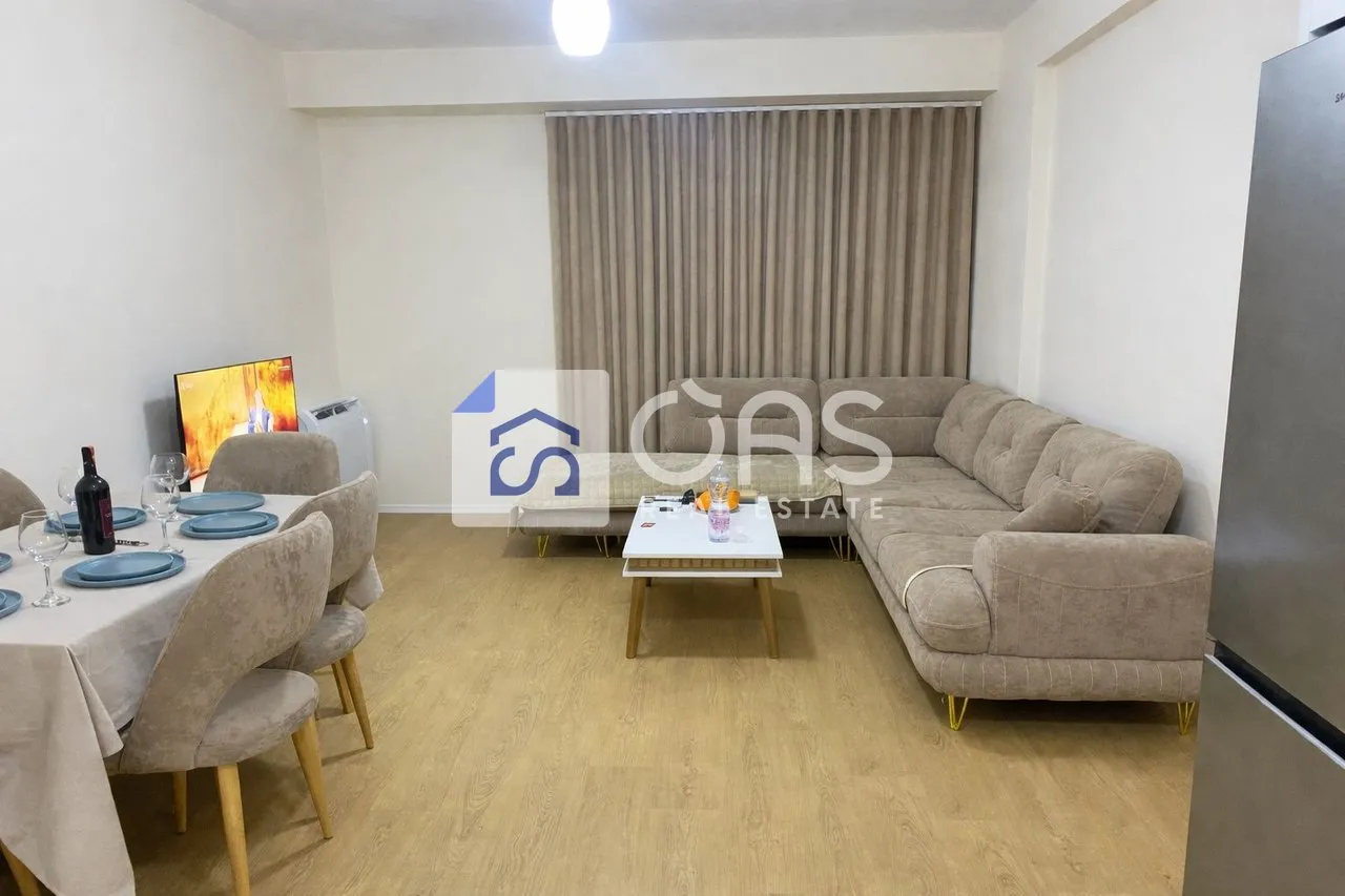 Apartament 1+1 me qera në Astir, Tiranë, 70 m². Foto 1 nga 3