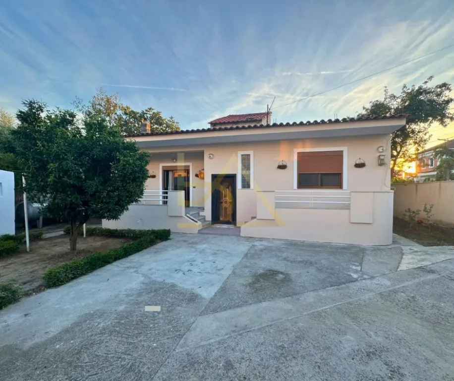 House 3+1 for rent in Bashkia, Kamëz, 110 m². Photo 1 of 6