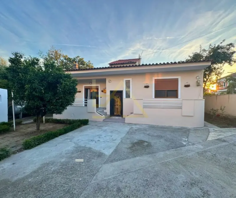 Shtëpi private 3+1 me qera në Bashkia, Kamëz, 110 m²