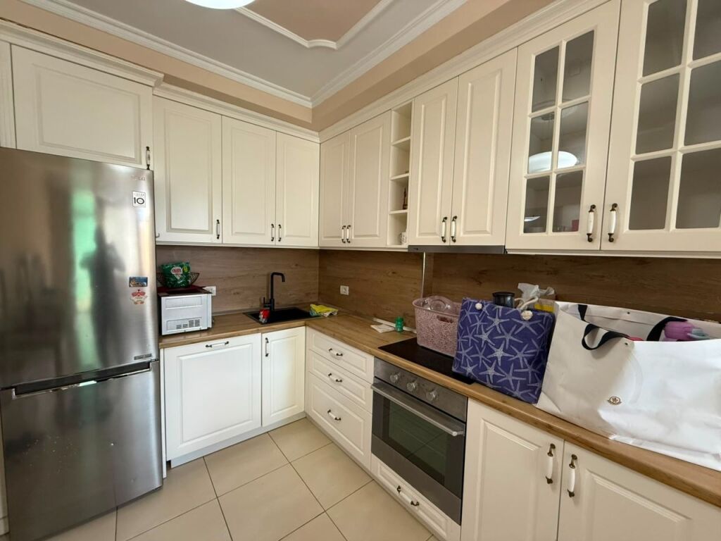 Appartamento 2+1 in affitto a Komuna e Parisit, Tirana, 95 m². Foto 3 di 3