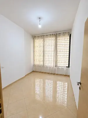 Zyrë me qera në Yzberisht, Tiranë, 66 m². Foto 3 nga 4