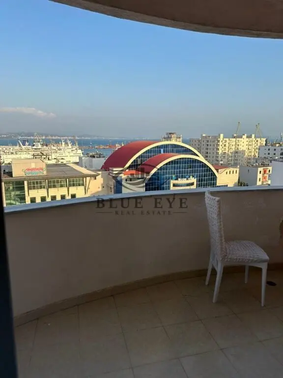 Apartment 3+1 for rent in Bulevardi Dyrrah, Durrës, 187 m²