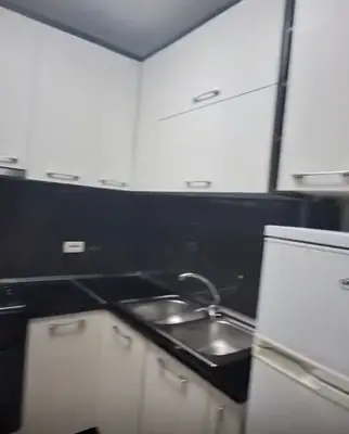 Appartamento 1+1 in affitto a Petro Nini Luarasi, Tirana, 60 m². Foto 5 di 5