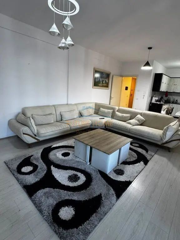 Apartament 2+1 me qera në Green City, Tiranë, 100 m²