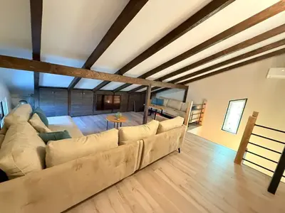 Vilë me qera në Petrelë, Tiranë, 180 m². Foto 7 nga 11