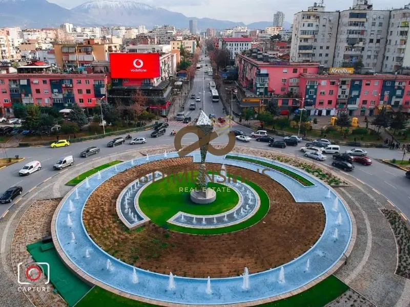 Locale commerciale in affitto a Zogu i Zi, Tirana, 120 m²