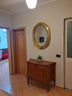 Apartament 2+1 me qera në Rruga Xhanfize Keko, Tiranë, 56 m². Foto 4 nga 8