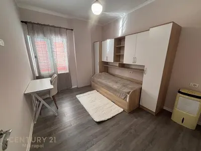 Apartament me qera në Liqeni, Tiranë, 105 m². Foto 6 nga 8