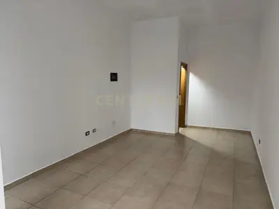 Commercial space for rent in Sheshi Demokracia, Shkodër, 30 m². Photo 1 of 2