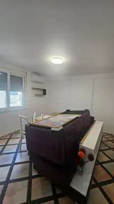 Zyrë me qera në Ish Ekspozita, Tiranë, 74 m². Foto 2 nga 4