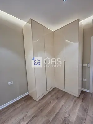 Appartamento 1+1 in affitto a Rruga 5 Maji, Tirana, 70 m². Foto 3 di 10