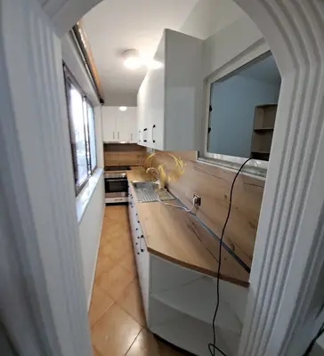 Apartament 2+1 me qera në Rruga Xhanfize Keko, Tiranë, 56 m². Foto 3 nga 8