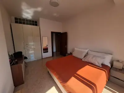 Apartament 1+1 me qera në Rruga Kosova, Vlorë, 80 m². Foto 9 nga 12