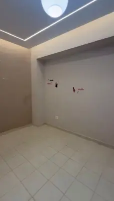 Ambient biznesi me qera në Stacioni i Zjarrfikësve, Durrës, 30 m². Foto 3 nga 4