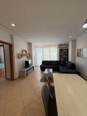 Apartament 2+1 me qera në Rruga Milto Tutulani, Tiranë, 120 m². Foto 3 nga 12
