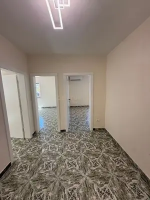 Appartamento 2+1 in affitto a Stacioni i Trenit, Durazzo, 77 m². Foto 4 di 12