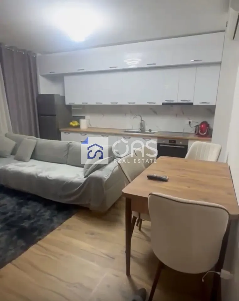 Appartamento 1+1 in affitto a 5 maj, Tirana, 78 m². Foto 1 di 1