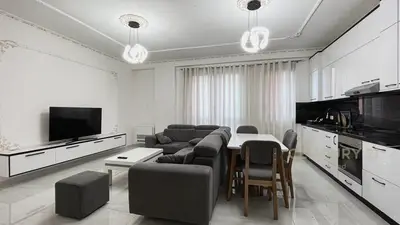 Apartment 2+1 for rent in Rruga Ferit Xhajko, Tirana, 112 m². Photo 2 of 6