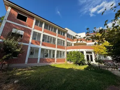 Commercial space for rent in Linzë, Tirana, 900 m². Photo 5 of 7