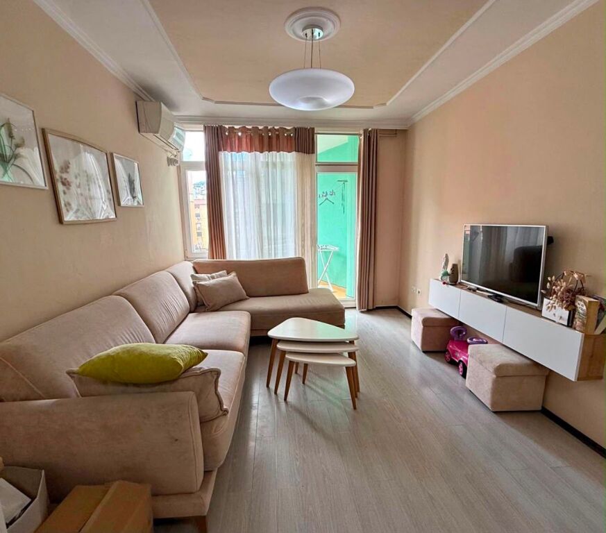 Appartamento 2+1 in affitto a Komuna e Parisit, Tirana, 95 m². Foto 1 di 3