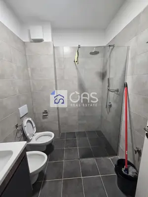 Appartamento 1+1 in affitto a Dajt, Tirana, 74 m². Foto 3 di 5