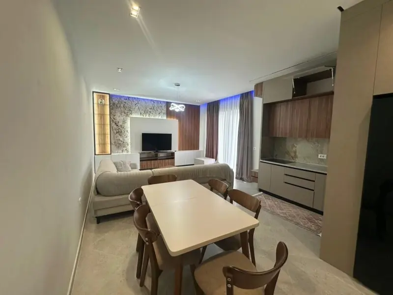 Vilë me qera në TEG, Tiranë, 140 m²