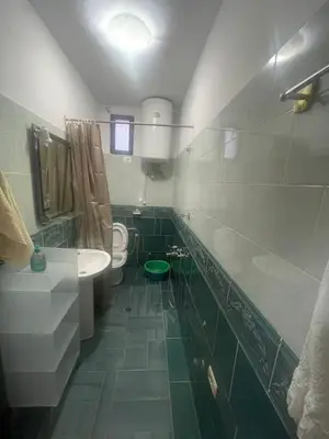 Shtëpi private 2+1 me qera në Rruga Dritan Hoxha, Tiranë, 100 m². Foto 4 nga 5