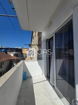 Apartament me qera në 21 Dhjetori, Tiranë, 40 m². Foto 2 nga 10