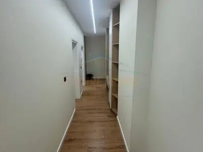 Apartament 1+1 me qera në Rruga e Moisive, Durrës, 72 m². Foto 3 nga 5