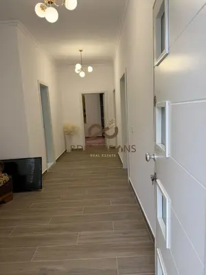 Vilë 2+1 me qera në Bulevardi i Ri, Tiranë, 110 m². Foto 4 nga 8
