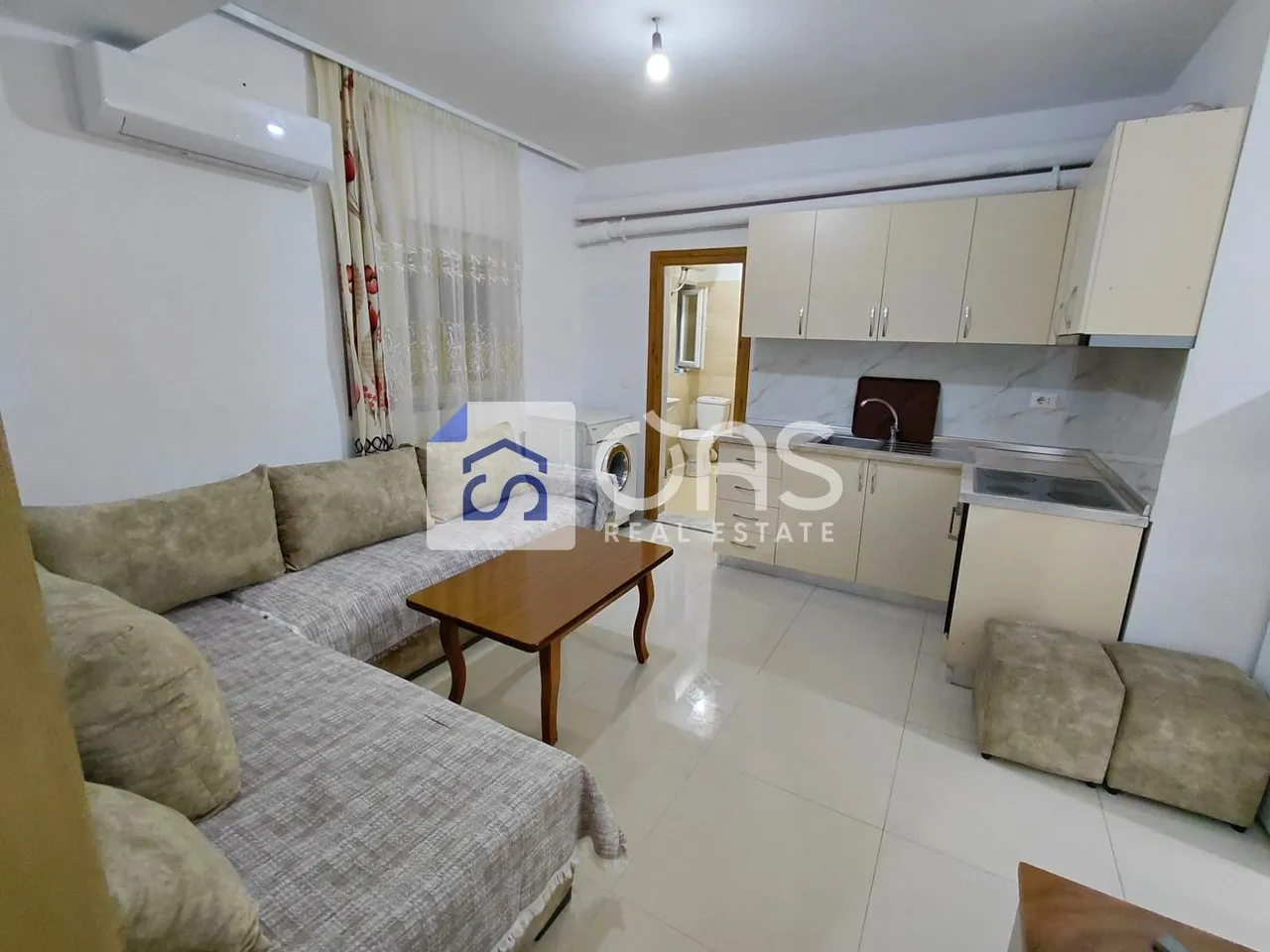 Appartamento 1+1 in affitto a 5 maj, Tirana, 60 m². Foto 1 di 4