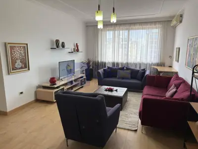 Appartamento 2+1 in affitto a Blloku, Tirana, 146 m². Foto 1 di 10