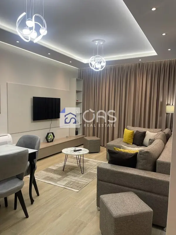 Appartamento 1+1 in affitto a Komuna e Parisit, Tirana, 75 m²