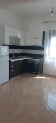 Apartment 2+1 for rent in Frigoriferi, Tirana, 90 m². Photo 1 of 6