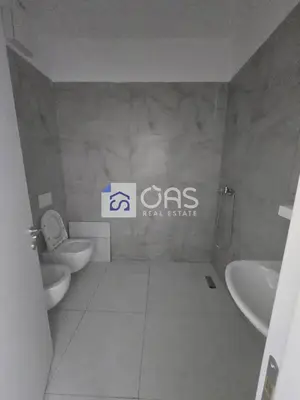 Apartment 1+1 for rent in Univers City, Tirana, 60 m². Photo 3 of 3