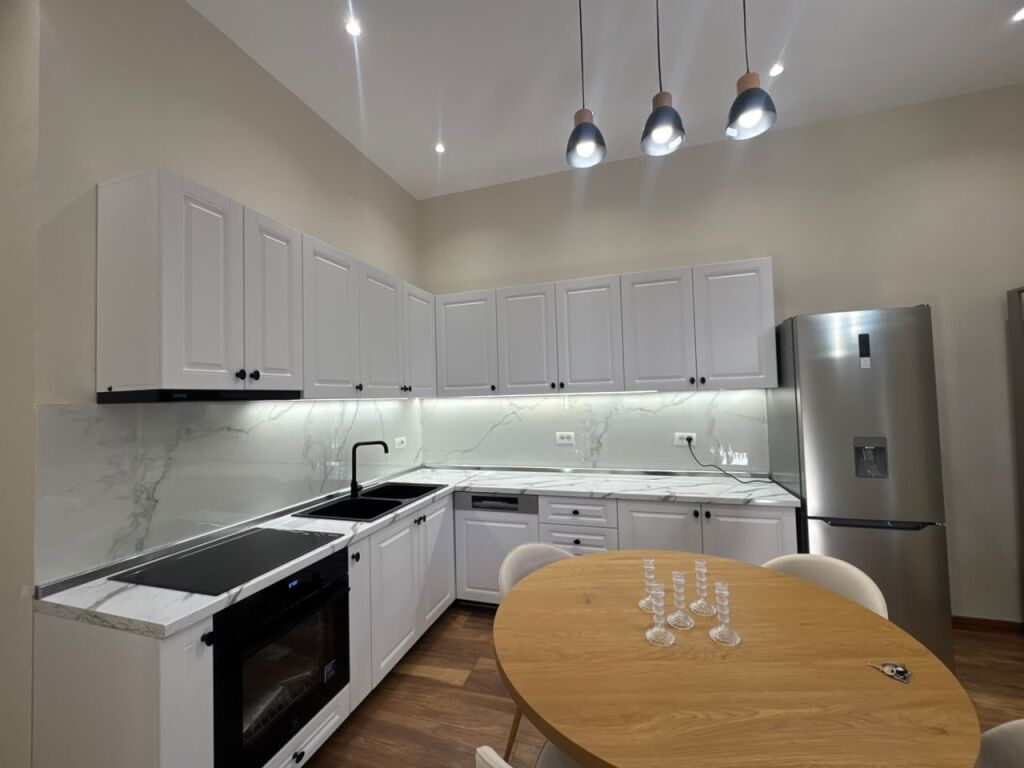 Appartamento 2+1 in affitto a Qyteti Studenti, Tirana, 75 m². Foto 3 di 3