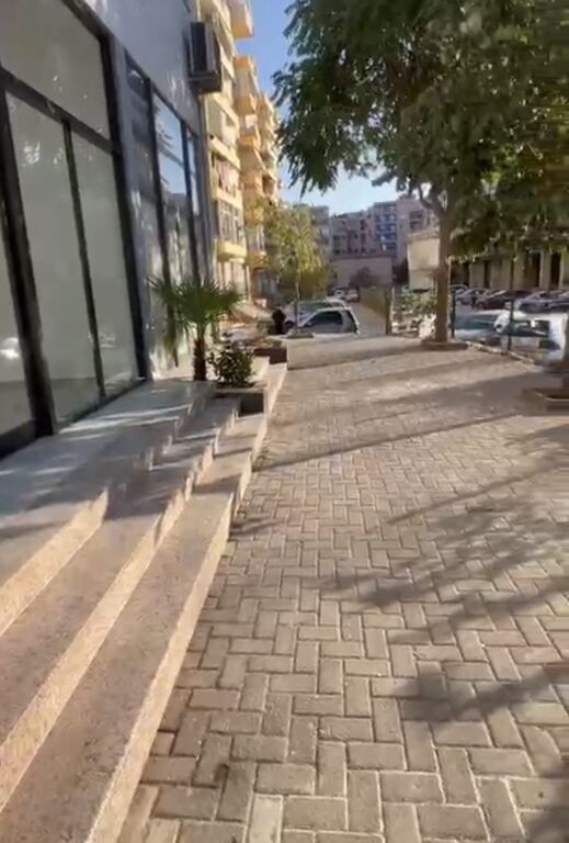 Negozio in affitto ad Astir, Tirana, 76 m². Foto 2 di 3