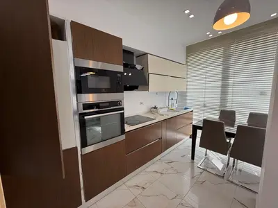 Apartament 2+1 me qera në Liqeni i Thatë, Tiranë, 86 m². Foto 3 nga 8