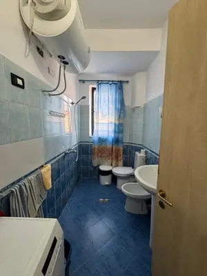 Appartamento 1+1 in affitto a Qendër, Durazzo, 61 m². Foto 5 di 6