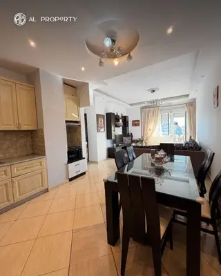 Apartament 2+1 me qera në Muzeu i Dëshmorëve, Durrës, 100 m². Foto 1 nga 9