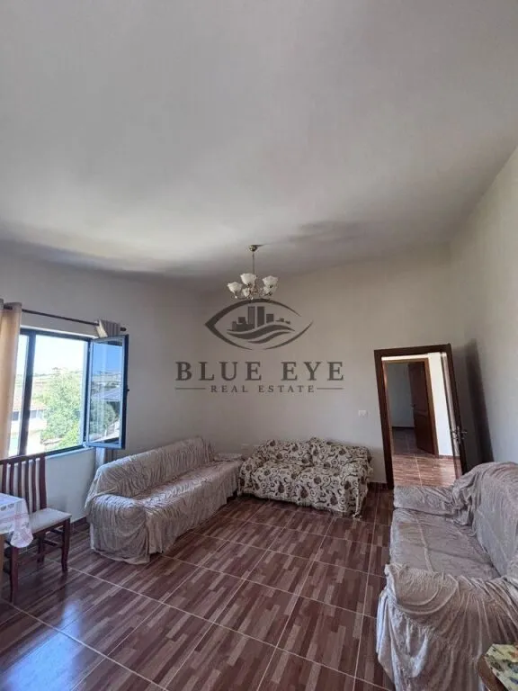 Apartament 3+1 me qera në Plepa, Durrës, 130 m². Foto 1 nga 11