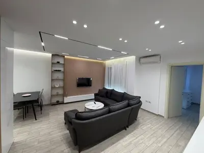 Apartament 1+1 me qera në Rruga Haxhi Hysen Dalliu, Tiranë, 70 m². Foto 3 nga 6
